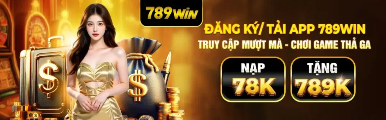 Sân vận động lớn với trận đấu bóng đá kịch tính, logo 79king 12 nổi bật